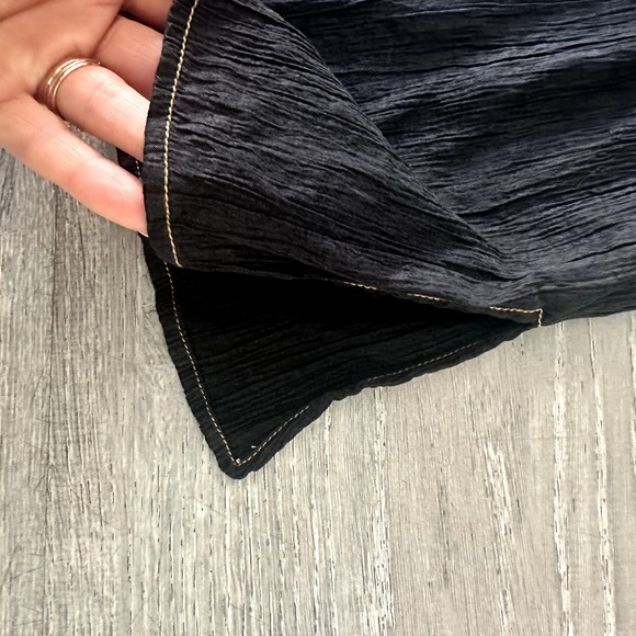 Zara Black Textured Racerback Top - Picture 4 of 6